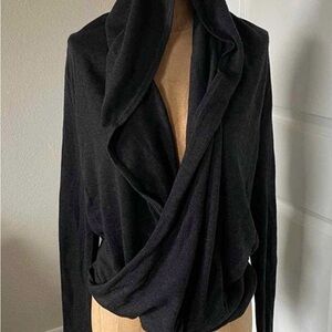 LULULEMON  Black Drape Sweater